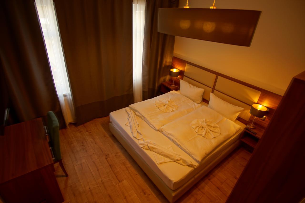 Hotel Bett Und Buch Βερολίνο Εξωτερικό φωτογραφία